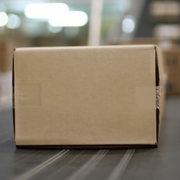 Conveyor belts with strong and good grip for material handling